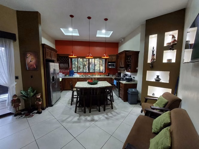 ALQUILER | Exclusiva Casa en Residencial Privado – San Rafael de Heredia - Imagen 7