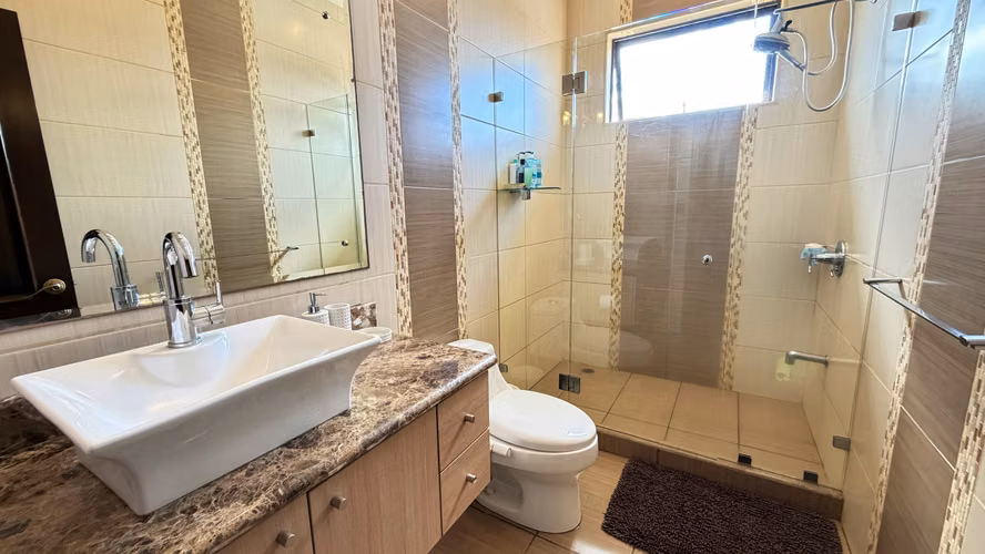 Venta casa de lujo Residencial Altamonte, Curridabat. (FE)