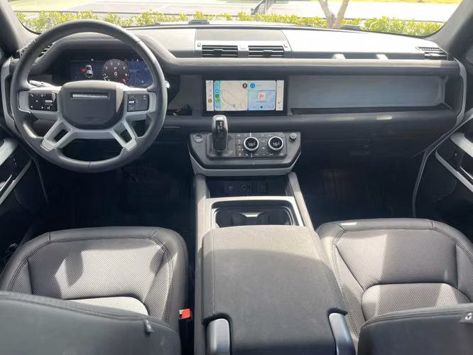 LAND ROVER DEFENDER SE P400