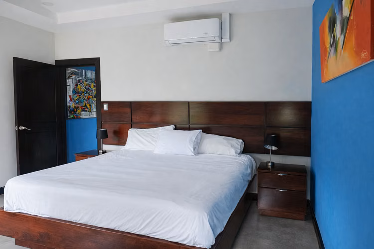 CASA DE 1 PLANTA EN CONDO- LAS VUELTAS-GUACIMA-ALAJUELA SE VENDE