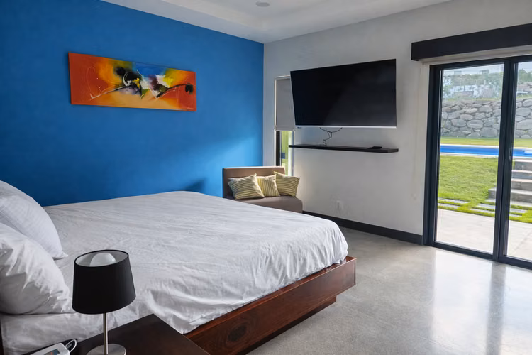 CASA DE 1 PLANTA EN CONDO- LAS VUELTAS-GUACIMA-ALAJUELA SE VENDE