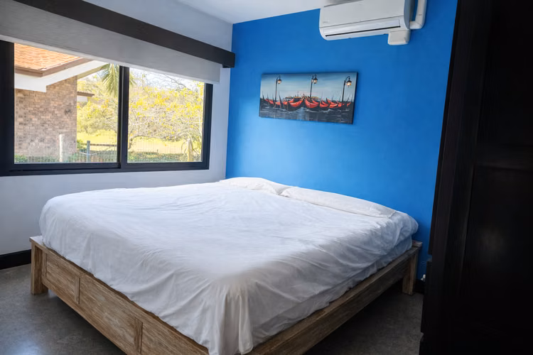 CASA DE 1 PLANTA EN CONDO- LAS VUELTAS-GUACIMA-ALAJUELA SE VENDE