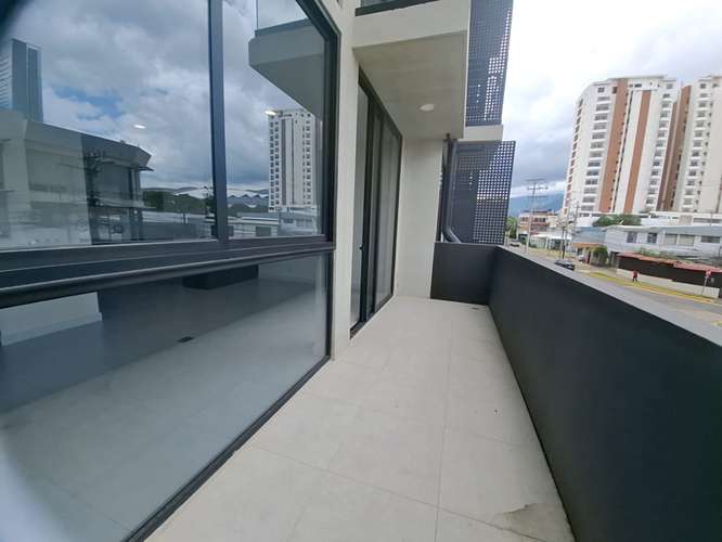 Alquiler de Apartamento Tipo Studio en Torre Sky Garden Sabana - Imagen 7