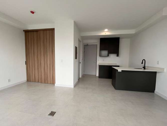 Alquiler de Apartamento Tipo Studio en Torre Sky Garden Sabana - Imagen 2