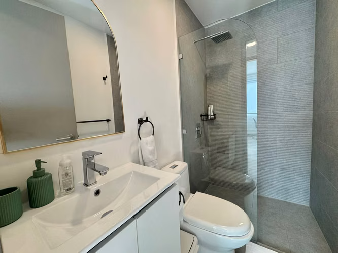 Apartamento amueblado y equipado de dos dormitorio en Sabana