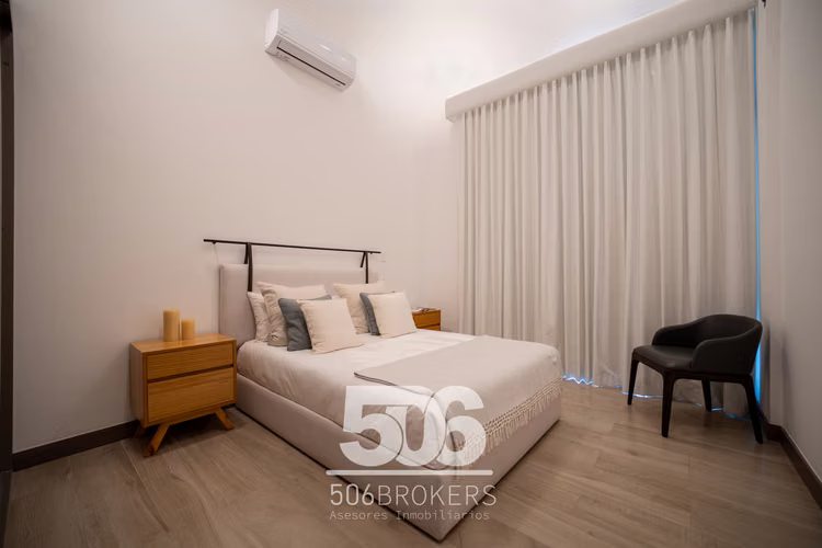 Casa Nueva en Santa Ana | 3 Habitaciones | 3 Parqueos | Financiamiento 90%