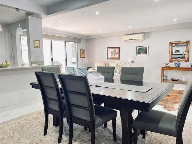 Venta de Casa amueblada en San Rafael Escazú