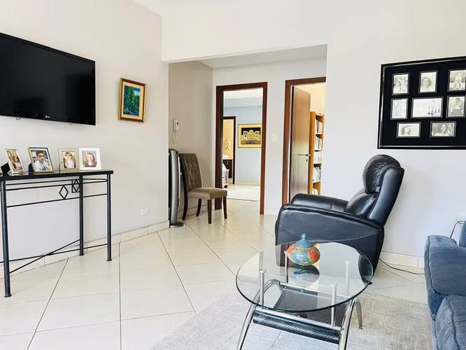 Venta de Casa amueblada en San Rafael Escazú