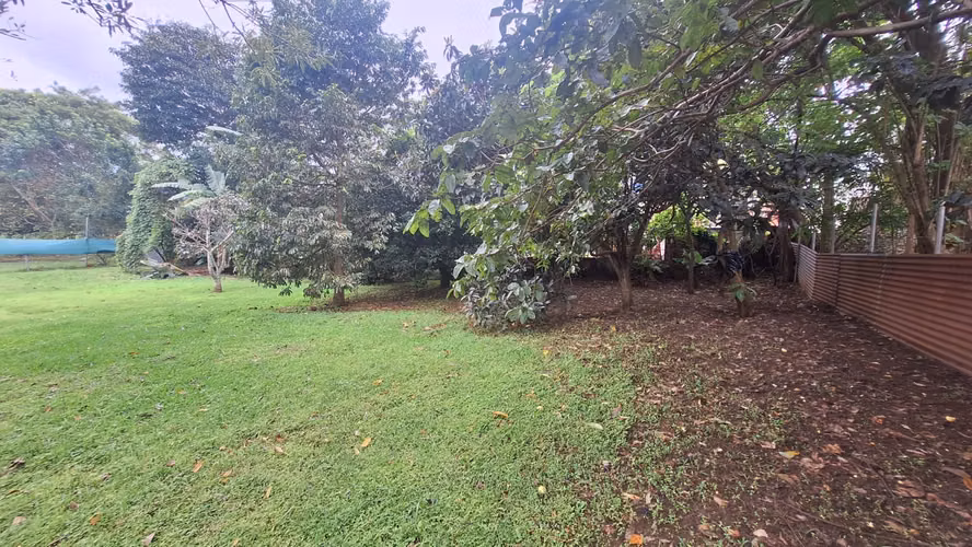 Venta de lote en San Antonio de Escazú -plano RH