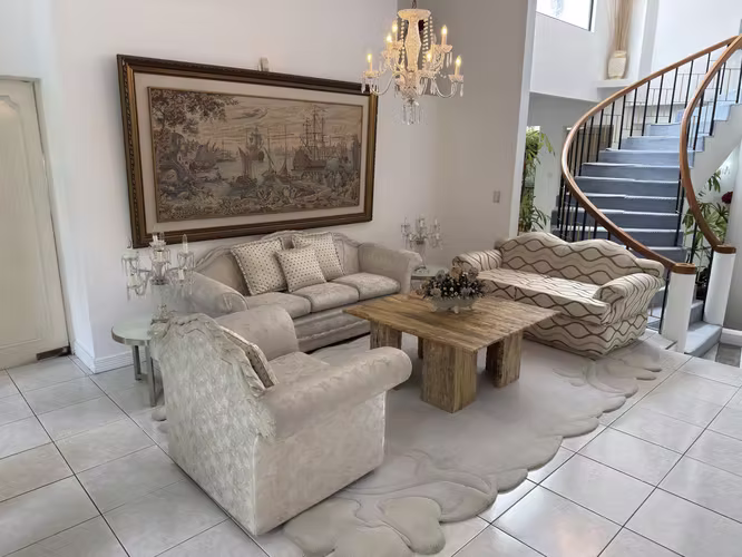 Se vende casa independiente con mas de 1000 metros de lote en Rohrmoser - Imagen 12
