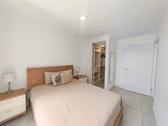 VENTA DE APARTAMENTO AMUEBLADO EN SKY GARDEN NUNCIATURA - Imagen 7