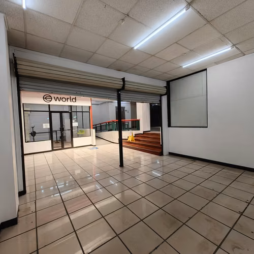 ALQUILER LOCALES COMERCIALES DESDE 10 MTRS-SAN JOSE CENTRO - Imagen 2