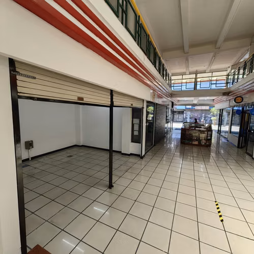 ALQUILER LOCALES COMERCIALES DESDE 10 MTRS-SAN JOSE CENTRO - Imagen 4