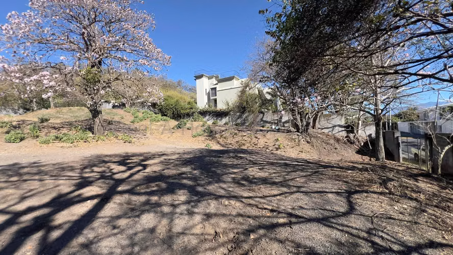 VENTA LOTE EN URBANIZACIÓN SAN RAFAEL DE ESCAZÚ - Imagen 7
