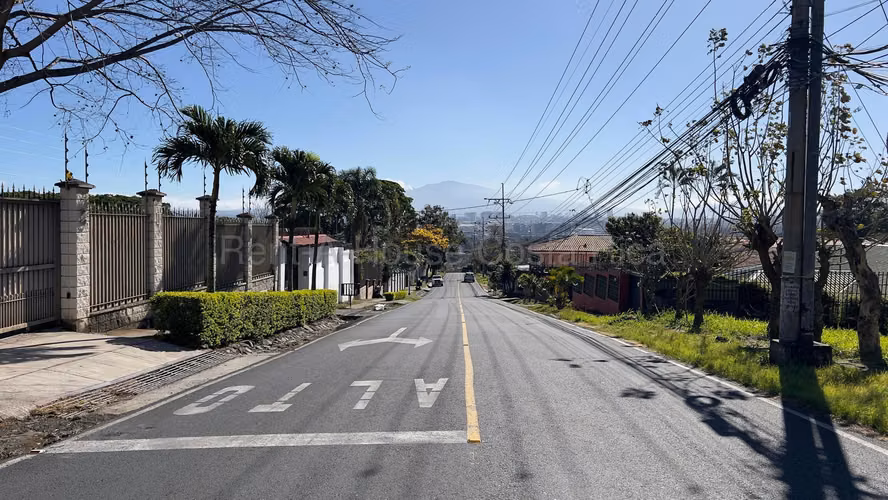 VENTA LOTE EN URBANIZACIÓN SAN RAFAEL DE ESCAZÚ - Imagen 3