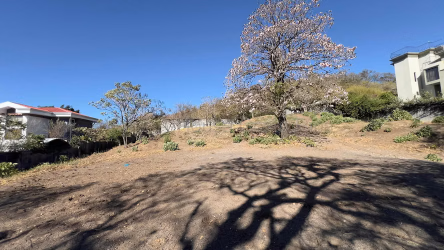 VENTA LOTE EN URBANIZACIÓN SAN RAFAEL DE ESCAZÚ - Imagen 9