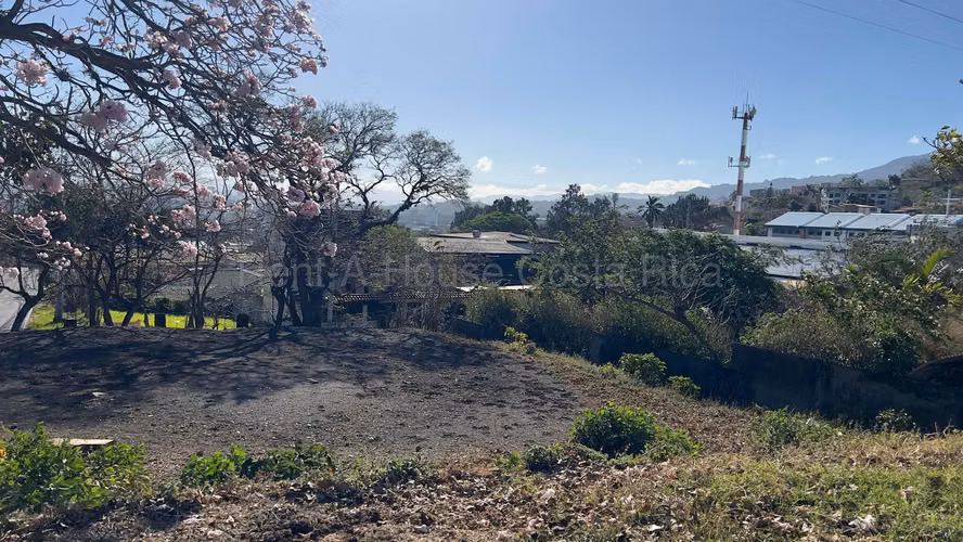 VENTA LOTE EN URBANIZACIÓN SAN RAFAEL DE ESCAZÚ - Imagen 11