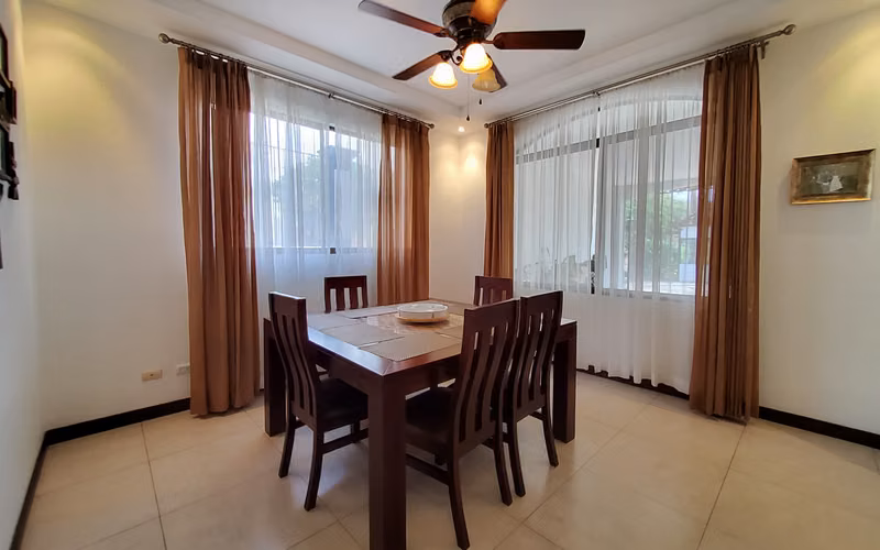 CASA MODERNA EN CONDOMINIO POZOS DE SANTA ANA-259m2-3 HABITACIONES-FINOS ACABADOS - Imagen 5