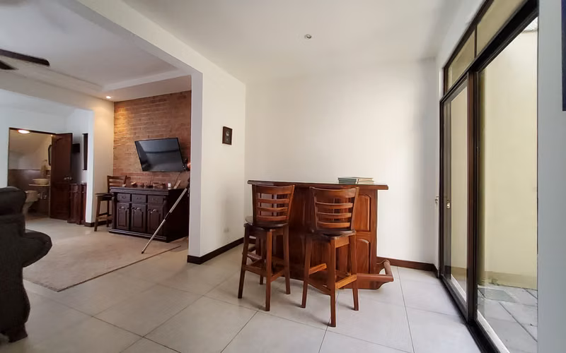 CASA MODERNA EN CONDOMINIO POZOS DE SANTA ANA-259m2-3 HABITACIONES-FINOS ACABADOS - Imagen 9