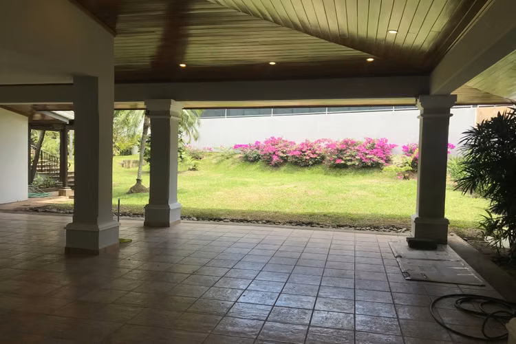 Alquiler de casas en Escazú, Los Laureles, 2 casas en un mismo terreno