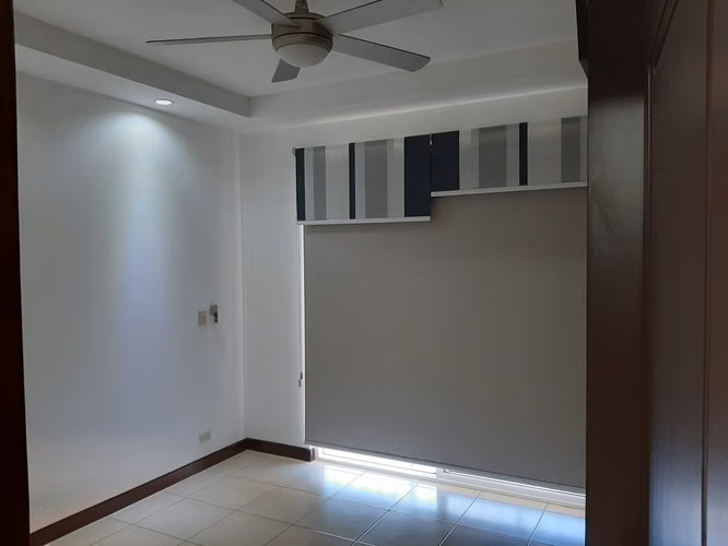 VENDO LINDO CONDOMINIO EN BELEN HEREDIA