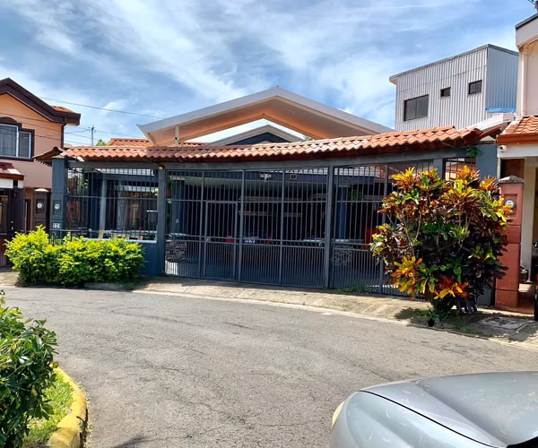 Casa de una planta en Real Santamaría, Lagunilla, Heredia