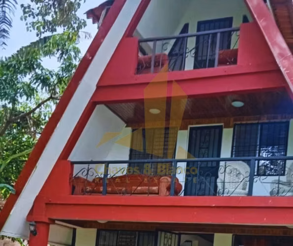 PROPIEDAD EN VENTA con DOS casas en Santa Bárbara