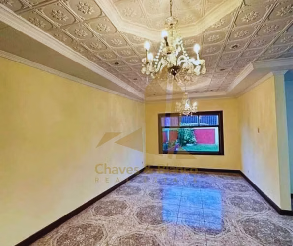 PROPIEDAD EN VENTA con DOS casas en Santa Bárbara
