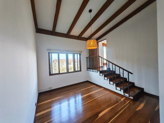 APARTAMENTO EN ALQUILERE EN ESCAZU, ESTILO CLASICO - Imagen 11