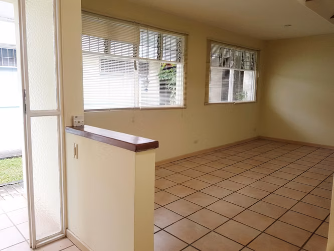 APARTAMENTO EN ALQUILER - PINARES CURRIDABAT - Imagen 12