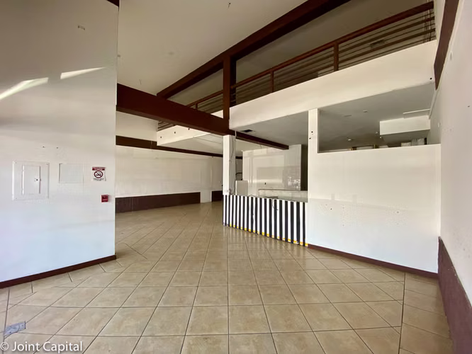 Local Comercial | Restaurante - Santo Domingo, Heredia | 188 m² | Mezzanine
