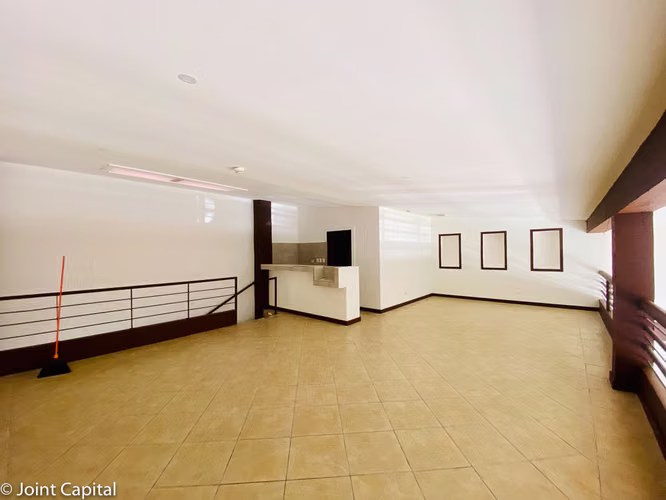 Local Comercial | Restaurante - Santo Domingo, Heredia | 188 m² | Mezzanine