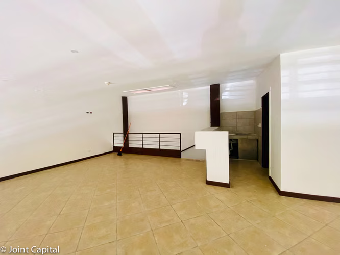 Local Comercial | Restaurante - Santo Domingo, Heredia | 188 m² | Mezzanine