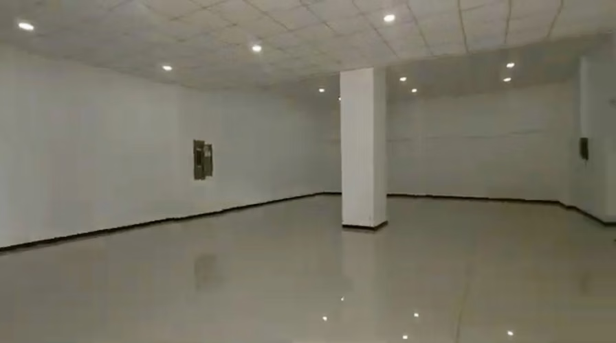 Local Comercial 418 m² en Alajuela | Centro Comercial | $5,643 mensuales