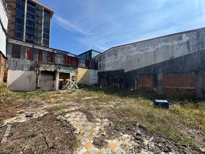 Lote Comercial en Venta San José Centro | 277 m² | A 400 m del Parque Central | Alta Exposición