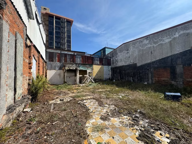 Lote Comercial en Venta San José Centro | 277 m² | A 400 m del Parque Central | Alta Exposición