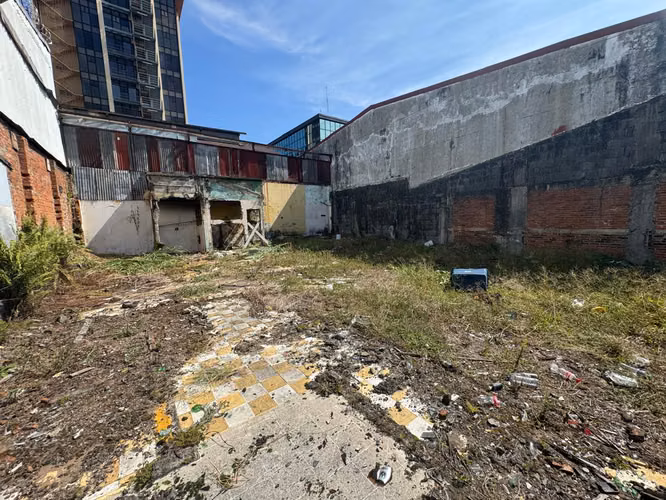 Lote Comercial en Venta San José Centro | 277 m² | A 400 m del Parque Central | Alta Exposición
