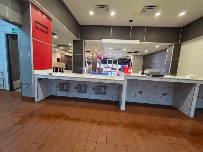 Local Comercial Premium de 395 m² – Ubicación Estratégica en Alajuela Centro - Imagen 11