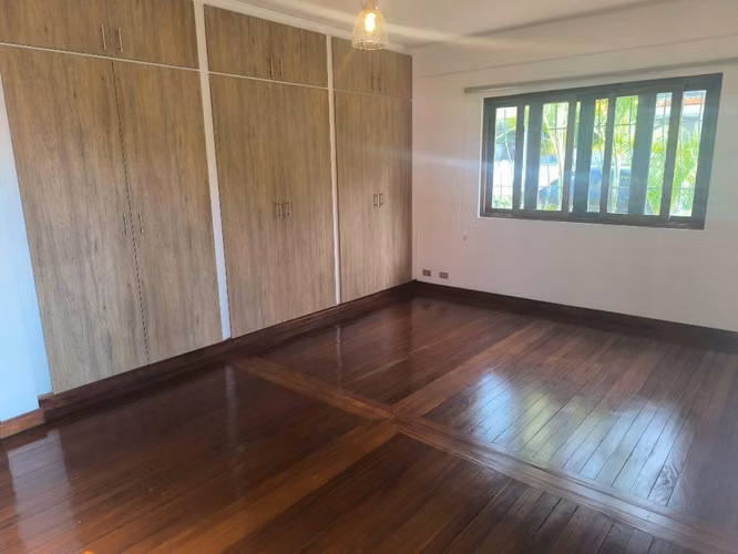 Amplio apartamento de 180m2 Bello Horizonte, Escazú