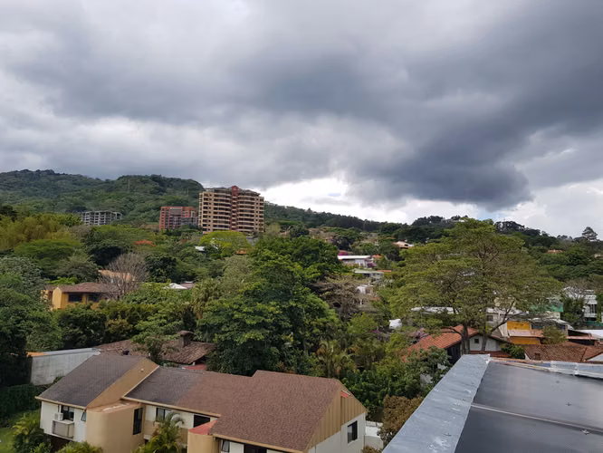 Propiedad con 2 Edificios en San Rafael de Escazú, San José - Imagen 12