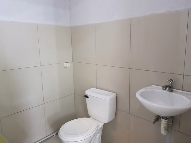 Propiedad con 2 Edificios en San Rafael de Escazú, San José - Imagen 11