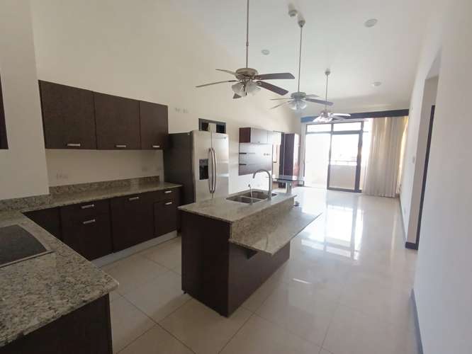 Espectacular Apartamento  Santa Ana Centro - Imagen 11