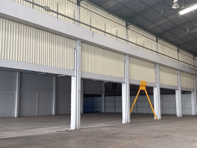 SE ALQUILA BODEGA EN PAVAS USO INDUSTRIAL Y COMERCIAL (disponible a partir de junio 2026) - Imagen 17