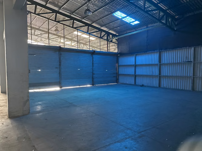 SE ALQUILA BODEGA EN PAVAS USO INDUSTRIAL Y COMERCIAL (disponible a partir de junio 2026) - Imagen 2