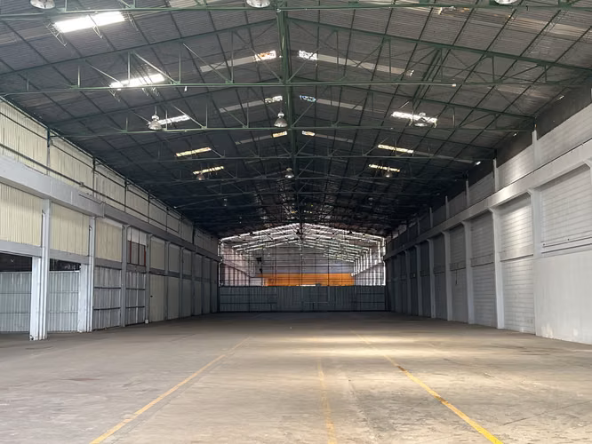 SE ALQUILA BODEGA EN PAVAS USO INDUSTRIAL Y COMERCIAL (disponible a partir de junio 2026) - Imagen 16
