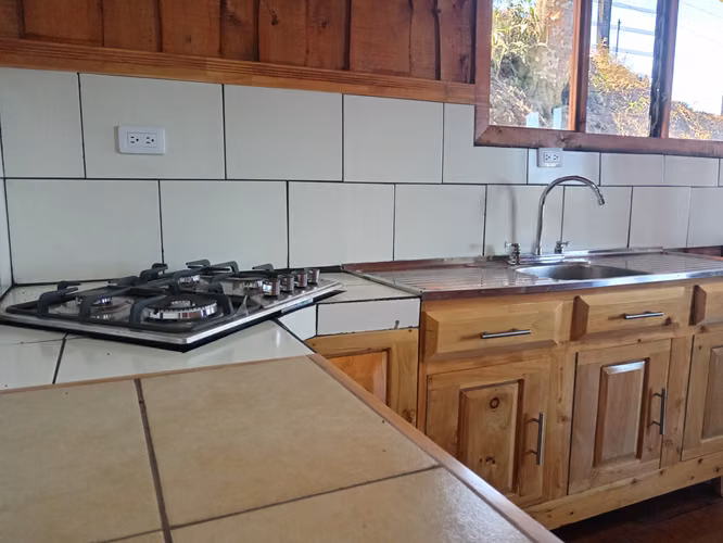 Cabaña Nueva en Montañas de San Cristóbal, Desamparados, San José - Imagen 9