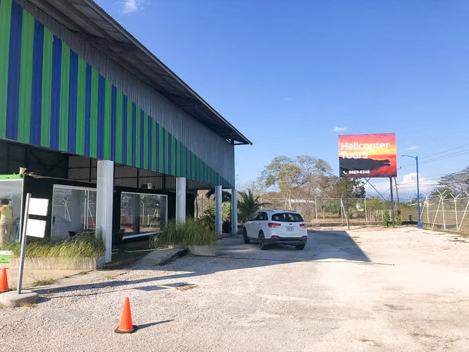 Venta de lote uso comercial en Liberia