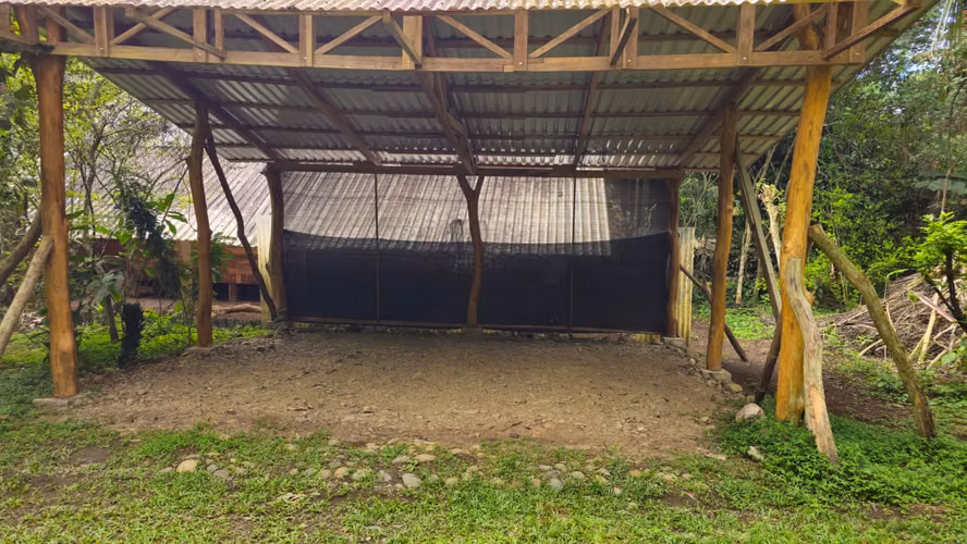 Talamanca Limón, venta casa cerca de las playas - Imagen 7