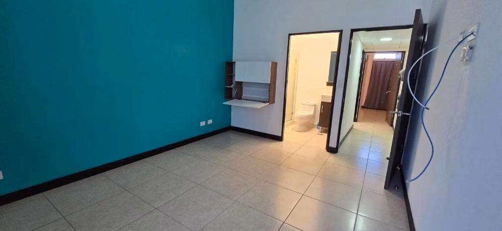 Se alquila linda casa Terrazas del norte-Esquinera - Imagen 5