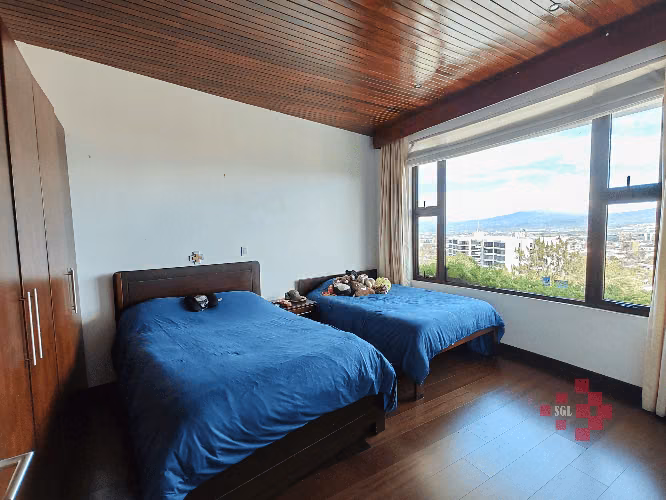 Venta de casa de lujo en San Rafael de Escazú.
